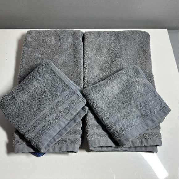 Simply Vera Wang Pure Luxury 2 hand towels and 2 wash cloths 4 pc Set Grey/Blue - Picture 1 of 4